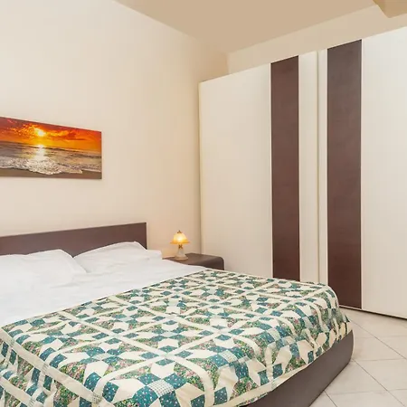 Casa Sul Mare Close To Taormina Giardini Naxos